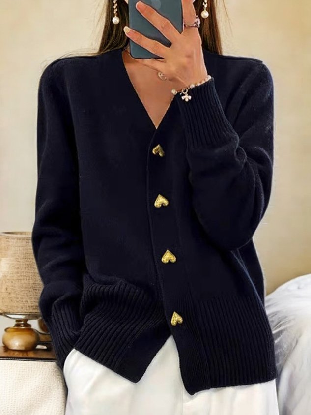 Olivia | Morbido cardigan da donna con bottoni dorati