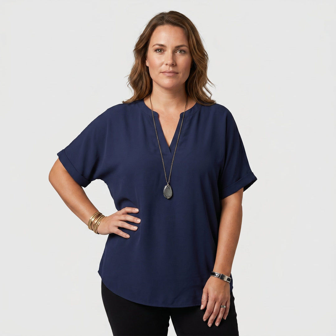Daniela | Top V-neck Flattering